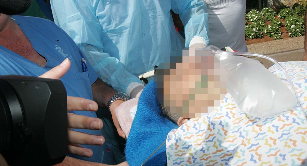 "סורוקה": איש צוות הותקף