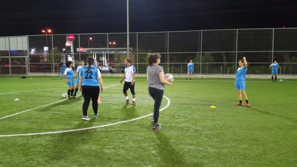בלעדי: קבוצת כדורגל נשים שלישית לבאר שבע
